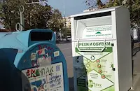 Подновяват извозването на контейнерите за дрехи