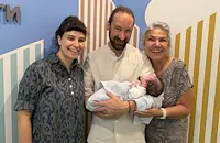 Мартина Вачкова се радва на първо внуче