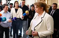 Илияна Йотова: Геополитическият разлом минава през България