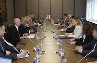 България преговаря за падане на американските визи