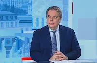 Асен Василев: Управляващите измислят финансови кризи