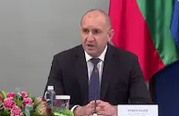 Продуктите от малката потребителска кошница поевтиняват с 15% за минимум шест месеца