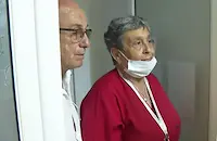 Носят на ръце пациенти в ямболската болница