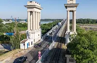 Възстановяват изцяло двупосочното движение на Дунав мост