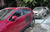 Подпалиха автомобили на българското посолство в Скопие
