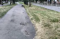 Ями от "водния цикъл" дебнат пешеходците в Русе