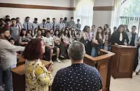 Росица Басарболиева събра младежи на съдебен процес