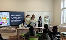 Гимназия „Ангел Кънчев“ откри STEM център