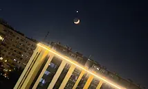 Луната скри Венера в красив космически спектакъл
