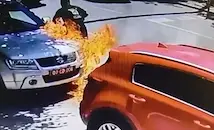 Кадри запечатаха палежа в Скопие