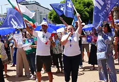 КТ Подкрепа настоява за отмяна на замразените заплатиСлужители от ключови
