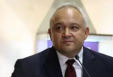Вътрешният министър критикува порочни практики в обществените поръчкиНови лаборатории за
