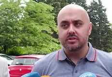 Действащият съдебен служител Пламен Делев е завлякъл граждани с над