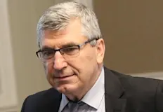 Дипломатът разкритикува пасивността на външното министерствоДипломатически сондажи и предварителни консултации