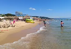 Какво покрива Здравната каса ако се разболеем на моретоВ разгара