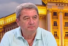 Адвокатът му Емануил Йорданов очаква арест на банкераБанкерът Стоян Мавродиев