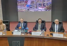 Нов управител поема контрола над рафинериятаНовият особен търговски управител на