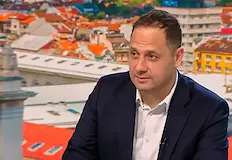 Държавният бюджет налага съкращения в администрациятаПредстоящият държавен бюджет ще наложи