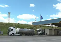 Цистерни с дни чакат проверки на границатаСтопроцентовият контрол върху вноса