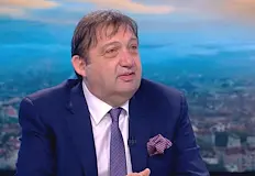 Регионалният министър блокира индексацията на аванси в пътното строителствоРегионалният министър