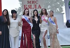 Конкурсът даде старт на лятната програмаДеветнадесетгодишната Стефани Иванова бе коронована