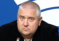 Антикорупционният фонд освети механизма за безплатна пътна помощ Бизнесменът Юлиян