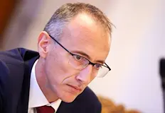 Бившият образователен министър алармира за недостиг на инженериМалко по високите