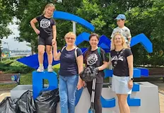 Националната инициатива Да изчистим България заедно събра десетки русенциСлужители на