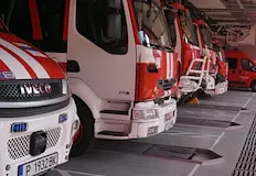 Русенските огнеборци провериха и опасен клон в Здравец Екипите на