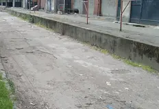 Провал на обещание остави отсечката с дълбоки дупкиЖители на блок
