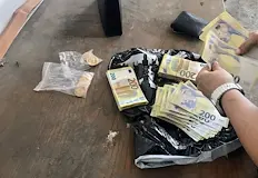 Четирима души са арестувани при спецакция в ПловдивСлужители на Главна