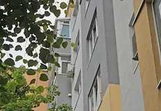Разследването в квартал Струмско продължаваЛекарите от спешната болница Пирогов изписват