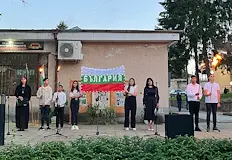 Ученици пресъздадоха революционния път на БотевЖителите и гостите на община