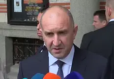 Държавата търси милиони евро за спасение на родното млекопроизводствоПолитиците които