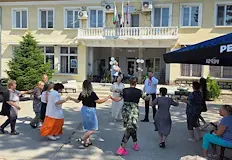 Богата музикална програма зарадва десетки жители и гостиПразникът на река