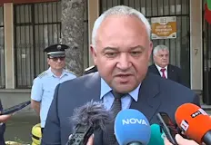 Разследват мащабна корупционна схема в местната администрацияПетима служители на общинската