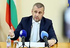 Георги Пеев предприема радикални меркиТранспортният министър Георги Пеев инициира прехвърлянето