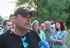 Жители плашат с протести след поредица нападенияГрупа от около 20