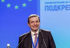 Димитър Манолов Съкращенията са погром върху администрациятаПрезидентът на КТ Подкрепа
