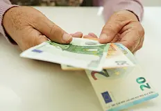 Пенсиите нарастват с близо осем процента отпада Ковид добавкатаОт 7