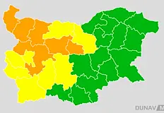 Бури и градушки обхващат Западна и Централна БългарияЗначителни валежи мощни