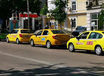 Искат пълна инспекция на таксиметровите стоянки в Русе