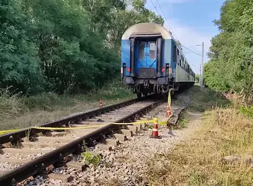 Влак прегази мъж на релсите в Русе