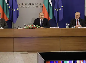 Румен Радев: Намаляваме административната тежест за инвеститорите