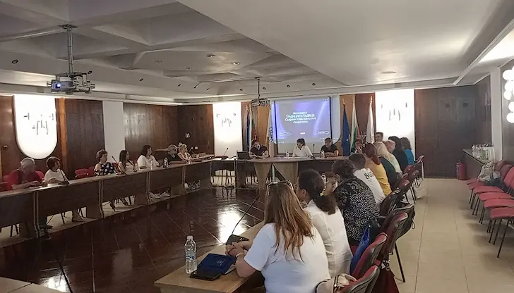 Фолклорен семинар открива фестивала „Сцена под липите“