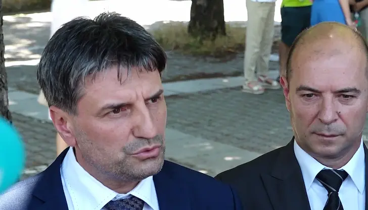 Разследват над 100 фалшиви удостоверения за сгради във Варна