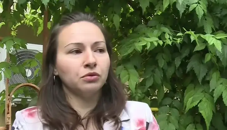 Твърдят, че момиченцето им е било наричано урод