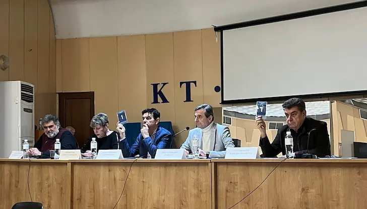 Синдикатите представят мерки за повишаване на доходите Синдикатите представят мерки за повишаване на доходите