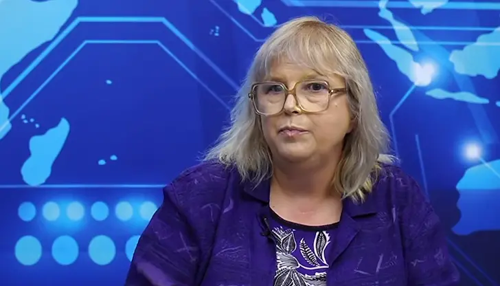 Капон атакува кабинета за депутатските привилегии