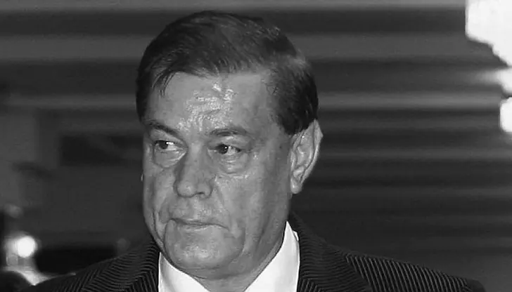 Дългогодишният дипломат си отиде на 82 години Дългогодишният дипломат си отиде на 82 години